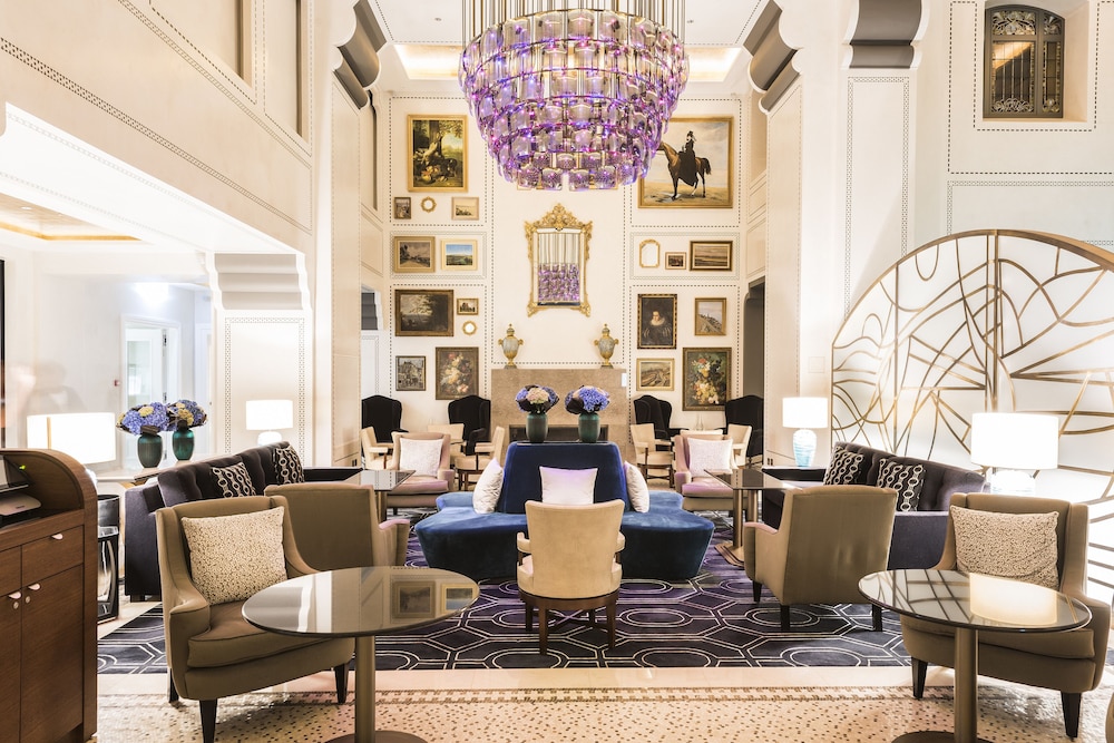 Hotel Royal Savoy Lausanne by null