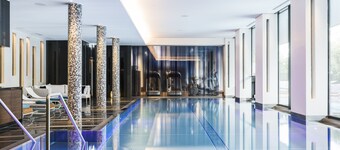 Royal Savoy Hotel & Spa