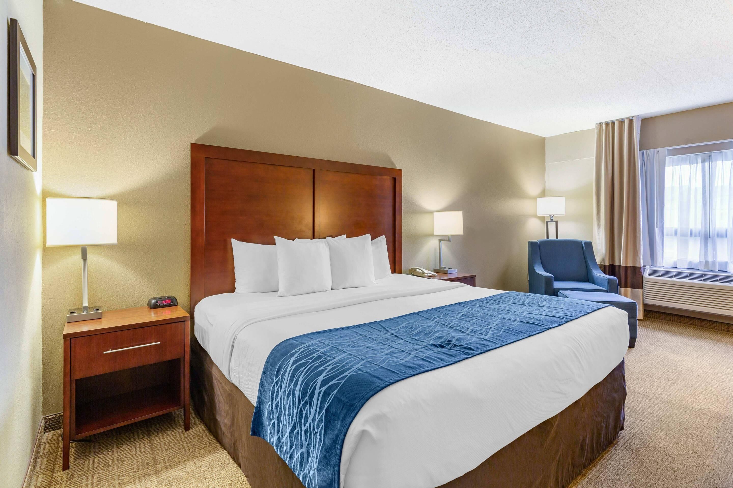 Premium bedding, pillowtop beds, desk, blackout drapes