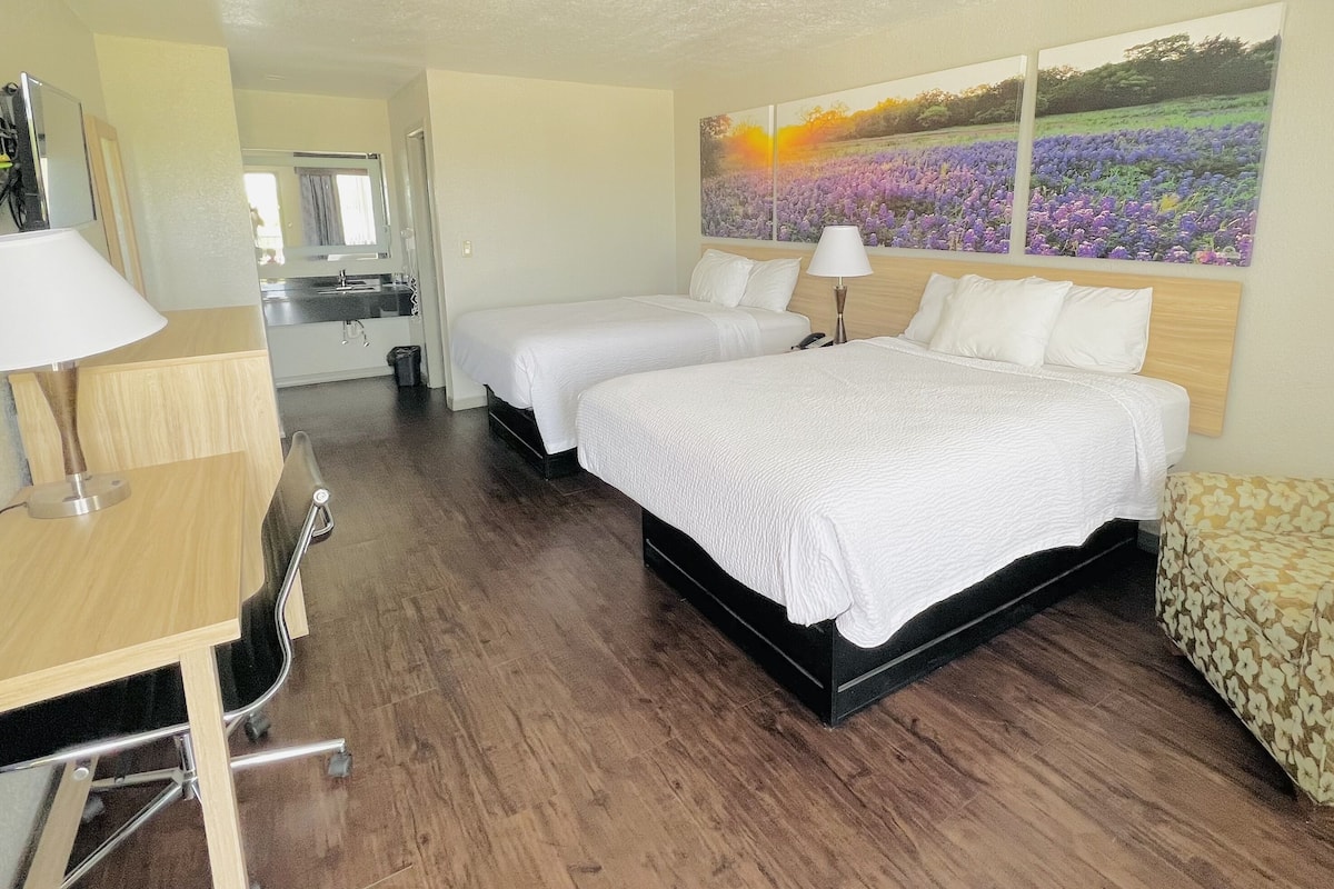 Desk, free WiFi, bed sheets, alarm clocks