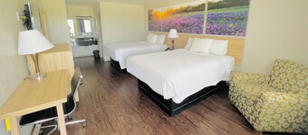 Days Inn by Wyndham Canton
