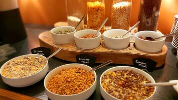 Daily buffet breakfast (EUR 15.50 per person)