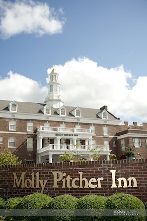 Front of property. Molly Pitcher Inn
