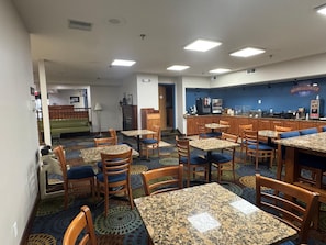 Free daily buffet breakfast