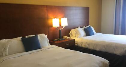 Baymont by Wyndham Mishawaka South Bend Area