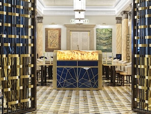Daily full breakfast (EUR 23.00 per person)
