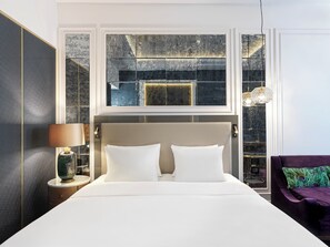 Deluxe King Room | Literie de qualité, minibar, coffre-fort, bureau