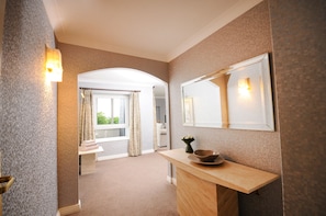 Executive Suite | 1 bedroom, in-room safe, desk, iron/ironing board