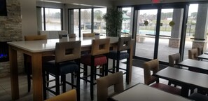 Desayuno continental incluido todos los días