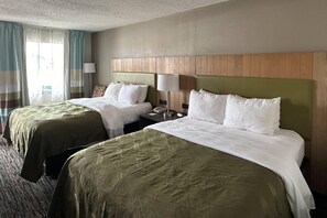 Chambre, 2 lits doubles, accessible aux personnes à mobilité réduite, non-fumeur