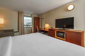 Premium bedding, pillowtop beds, desk, blackout drapes