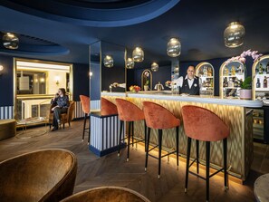 Bar (in der Unterkunft)