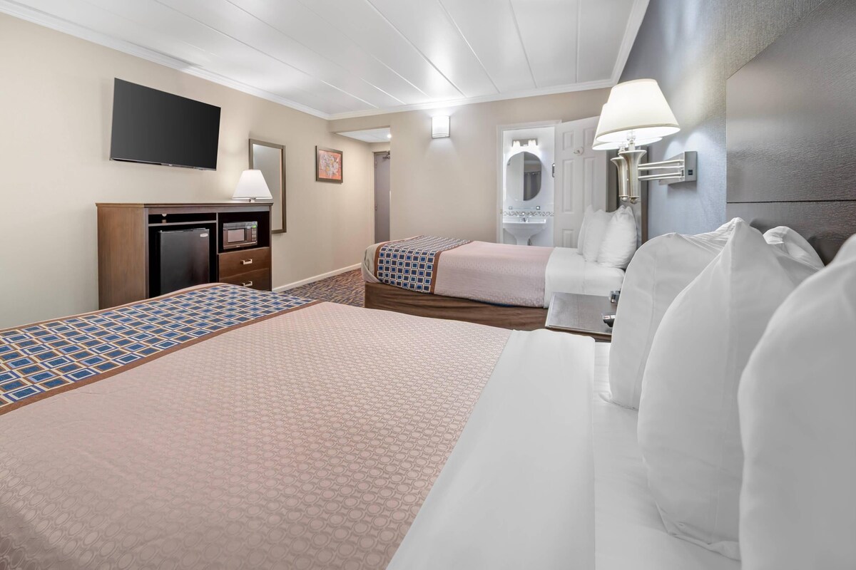 Standard Room, 2 Double Beds, Non Smoking | Desk, laptop workspace, blackout drapes, iron/ironing board