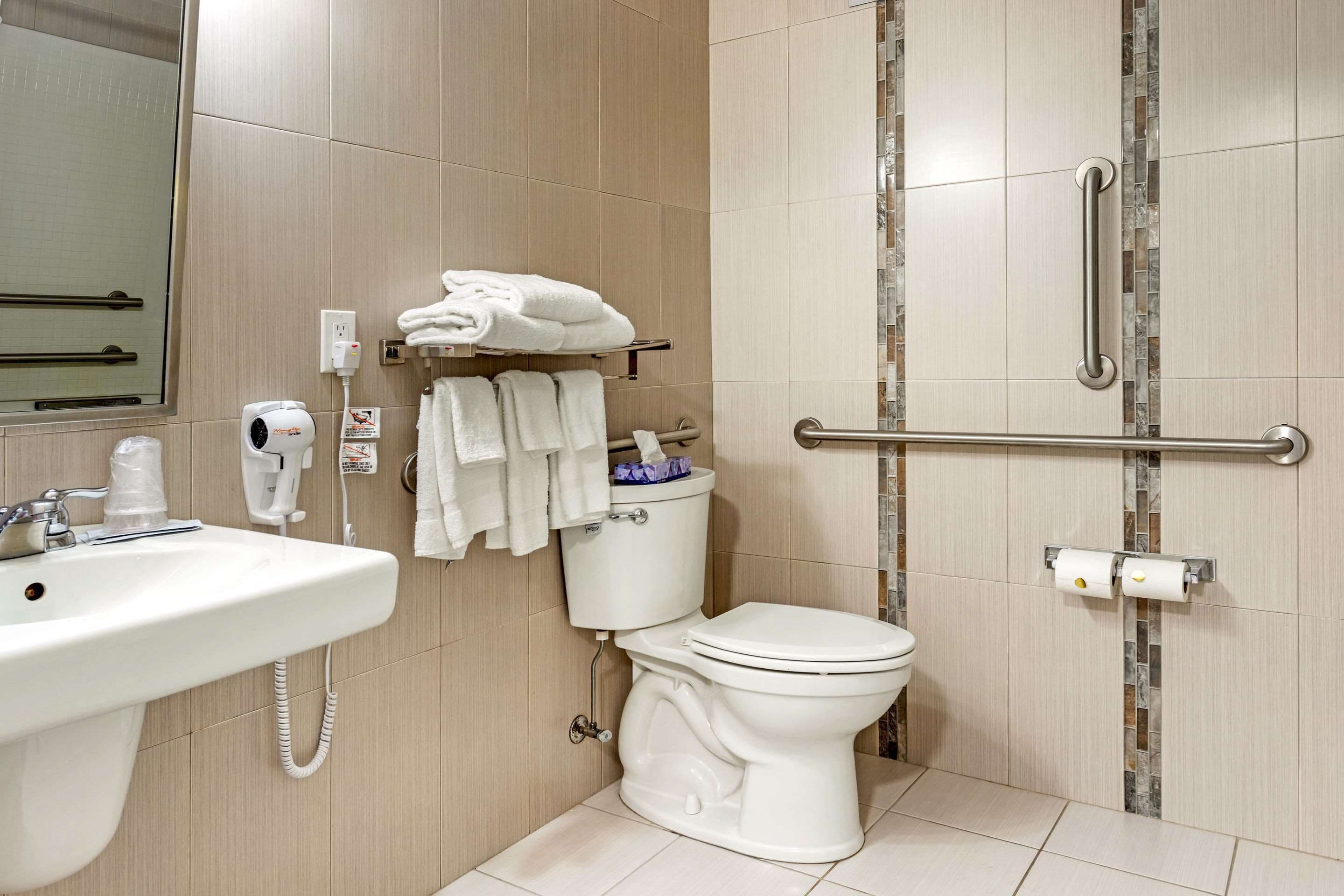 Photo - Econo Lodge Hicksville - Long Island