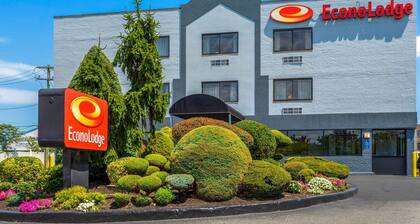 Econo Lodge Hicksville - Long Island