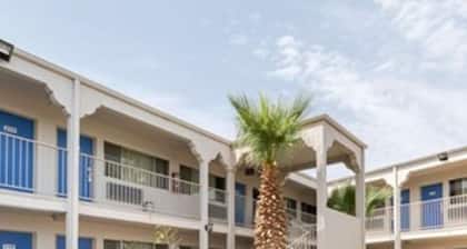 Motel 6 El Paso, TX - Airport - Fort Bliss