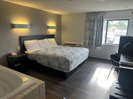 Desk, blackout drapes, iron/ironing board, free WiFi. Motel 6 Wisconsin Rapids, WI