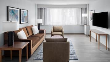 Suite, 1 King-Bett und Schlafsofa | Wohnbereich