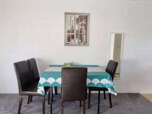 Dining room - Cedar Lodge Motel Hamilton (Hamilton)