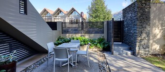 Garden Court Suites And Apartments