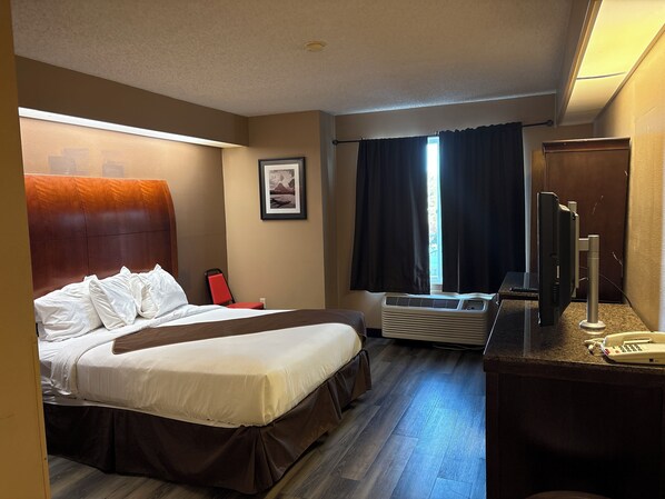 مكتب ومكواة/لوح كي وأسرّة أطفال/رضّع وأسرّة قابلة للطي