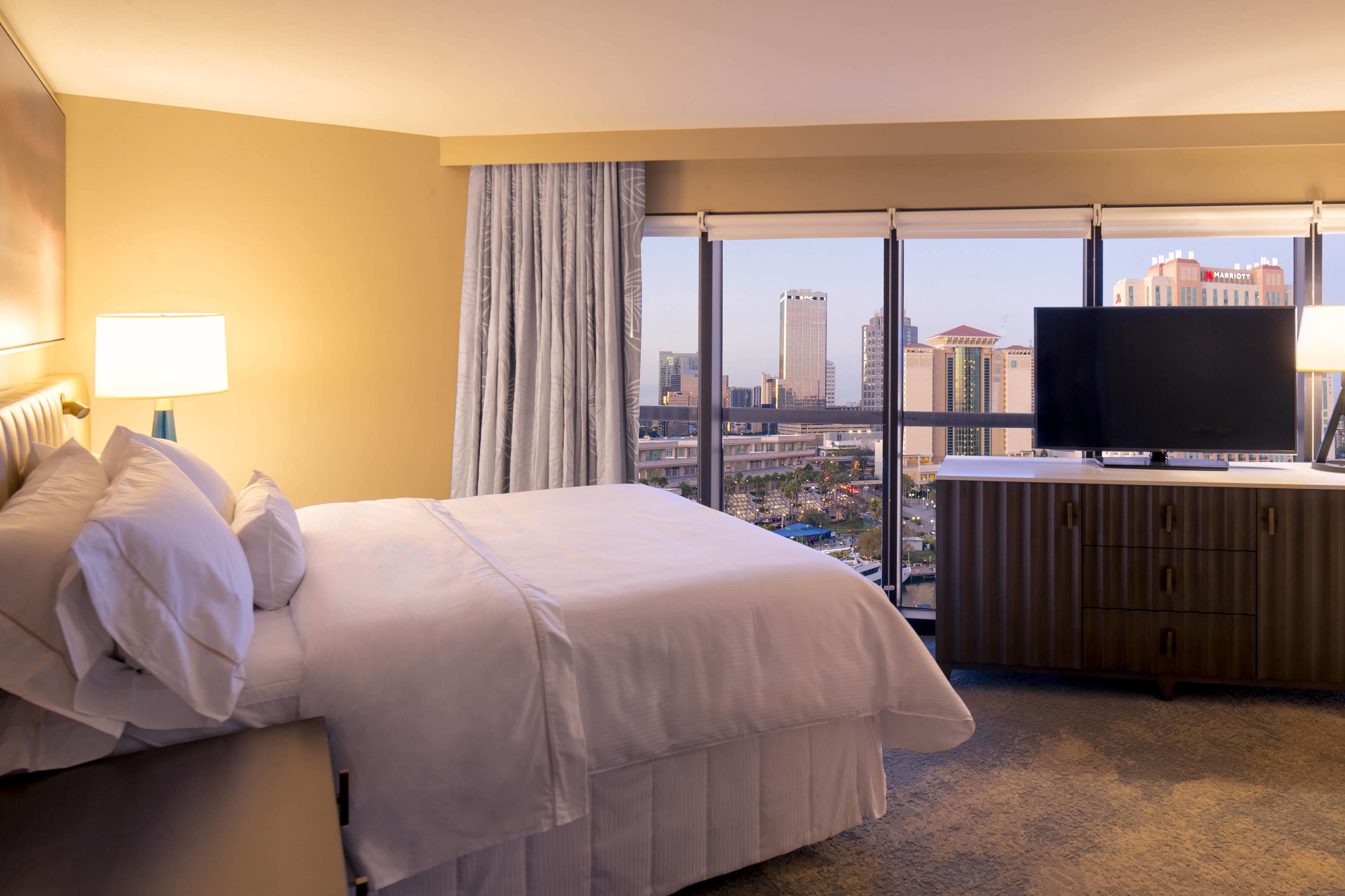 suite, 1 king bed with sofa bed | premium bedding, pillow-top beds, in-room safe, desk