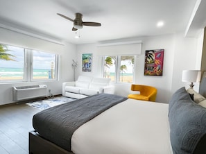 1 bedroom, premium bedding, in-room safe, desk