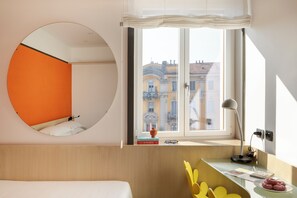Triple Room | Premium bedding, minibar, in-room safe, desk - Hotel Mediolanum (Milan)