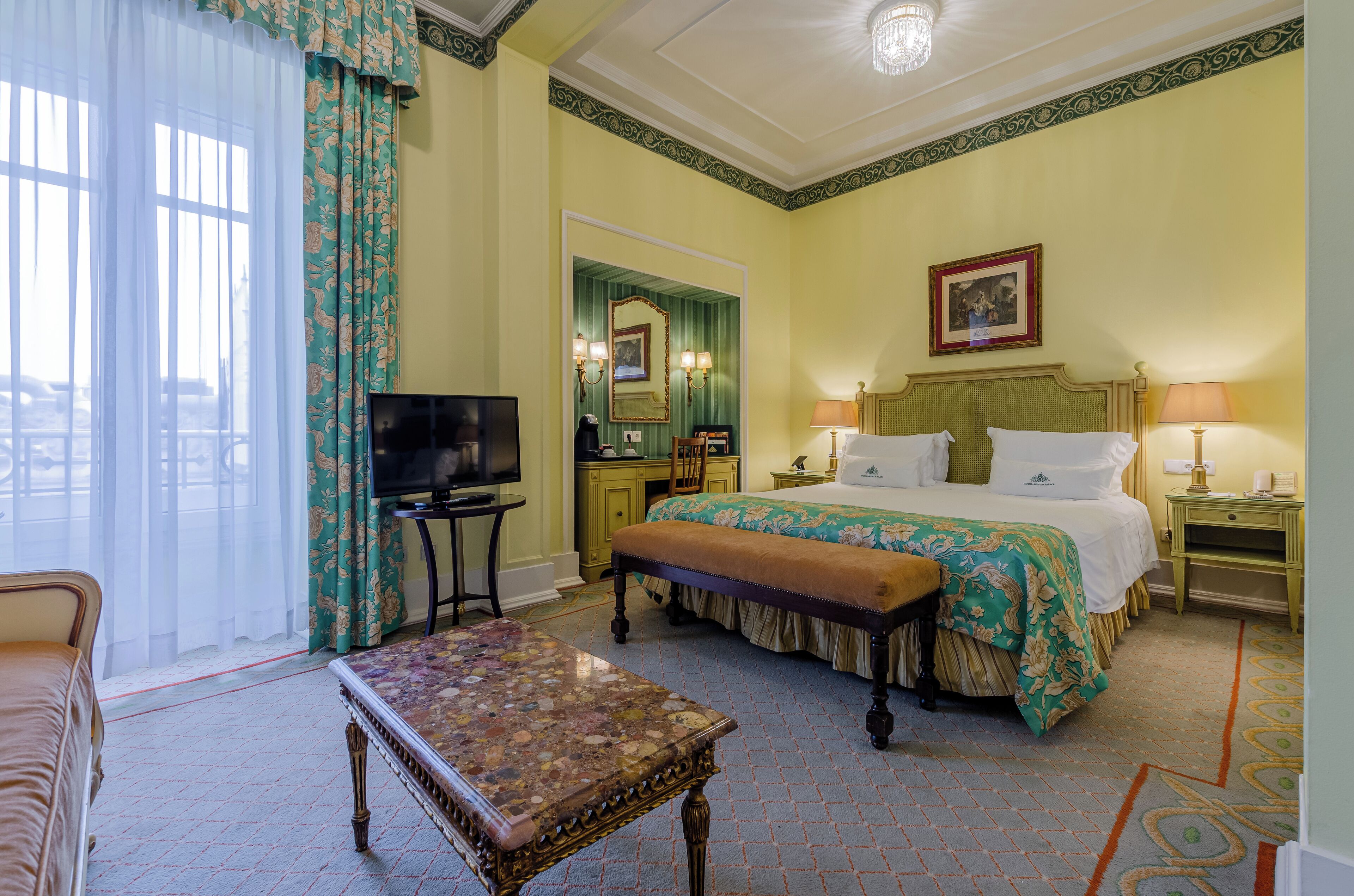 superior twin room | minibar, in-room safe, desk, blackout curtains