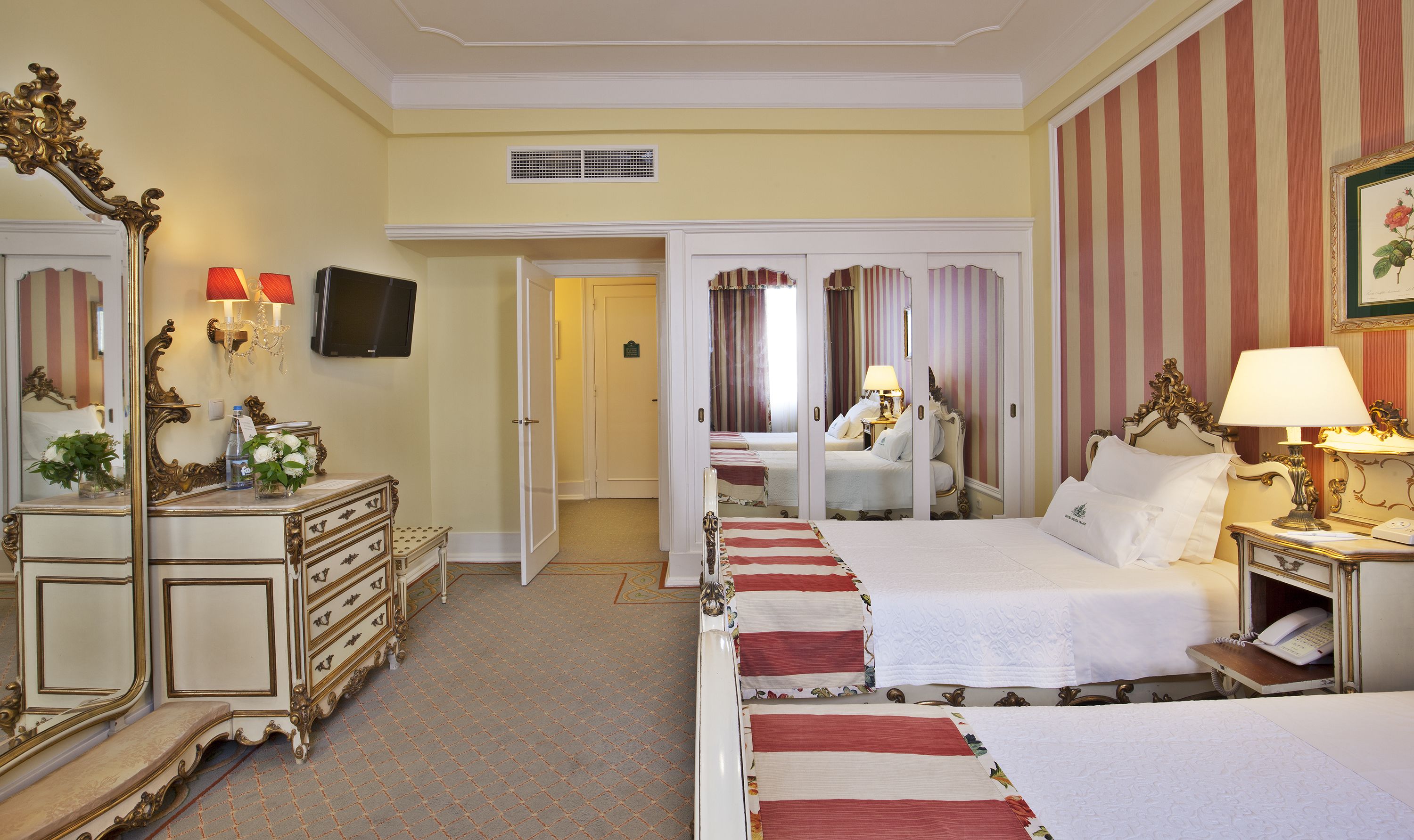 twin room | minibar, in-room safe, desk, blackout curtains