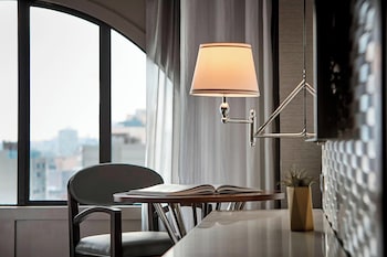 Premium bedding, down comforters, pillowtop beds, in-room safe at JW Marriott San Francisco Union Square