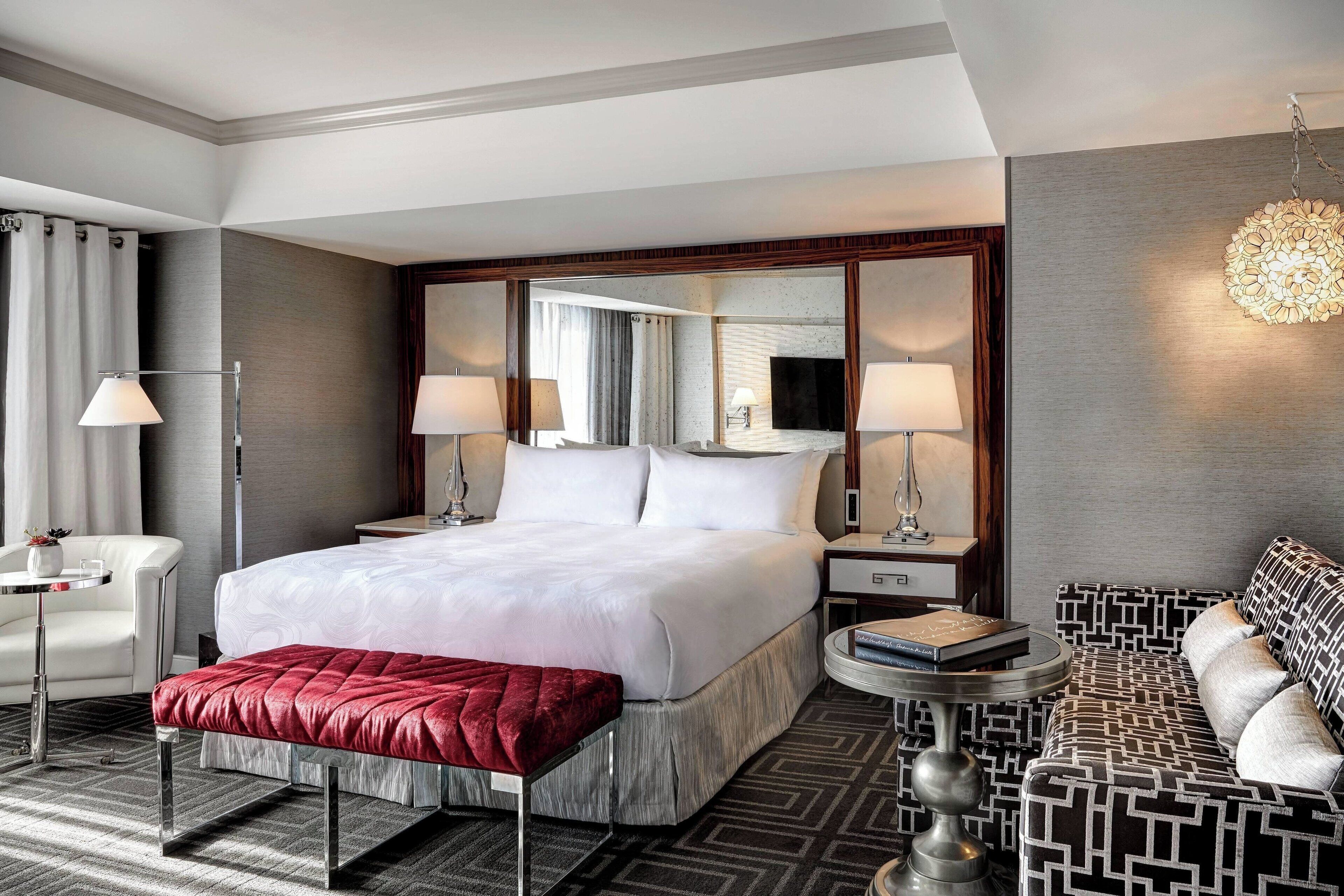 executive room, 1 king bed, non smoking | 1 bedroom, premium bedding, down duvets, pillow-top beds