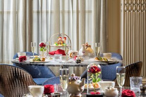 Restaurant - The Waldorf Hilton, London (London)