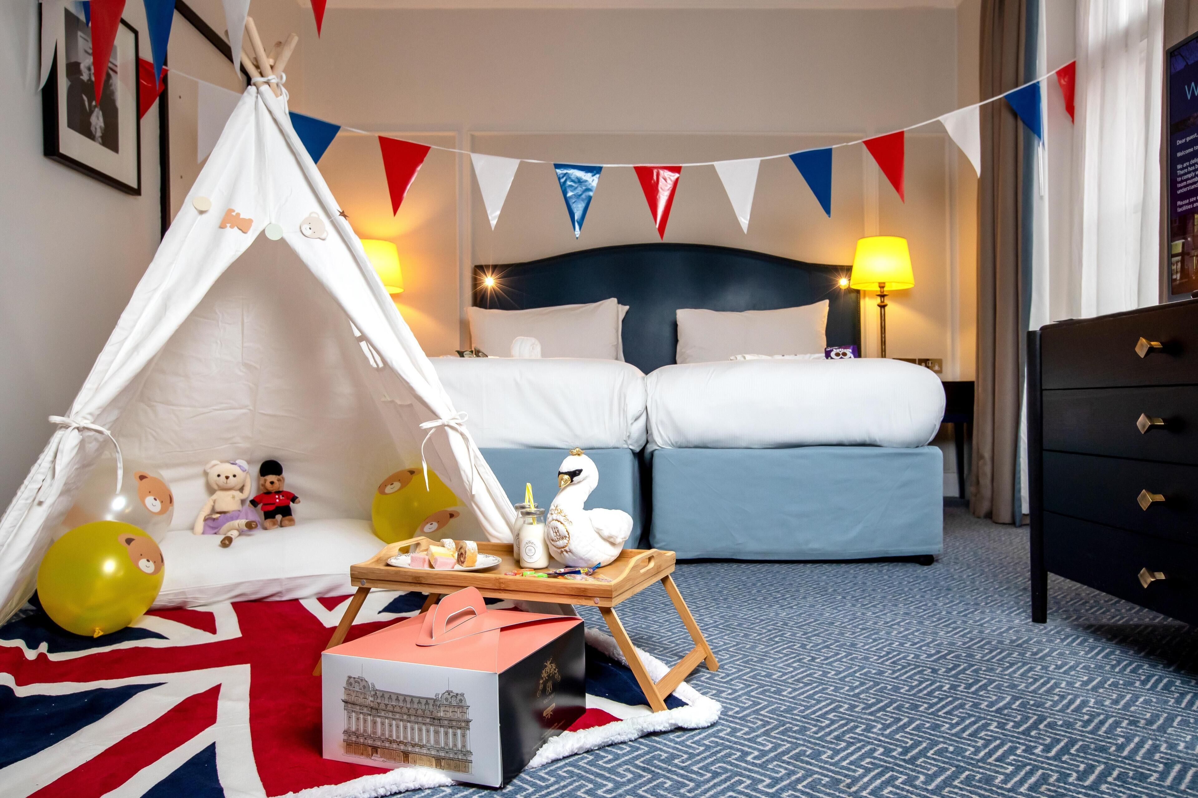 Premium bedding, in-room safe, desk, blackout curtains