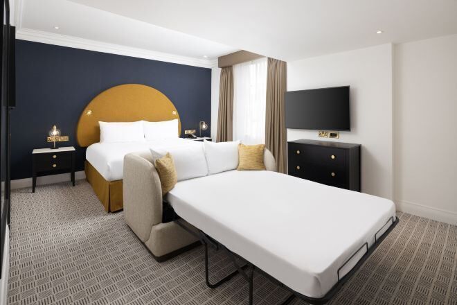 Literie de qualité supérieure, coffres-forts dans les chambres, bureau