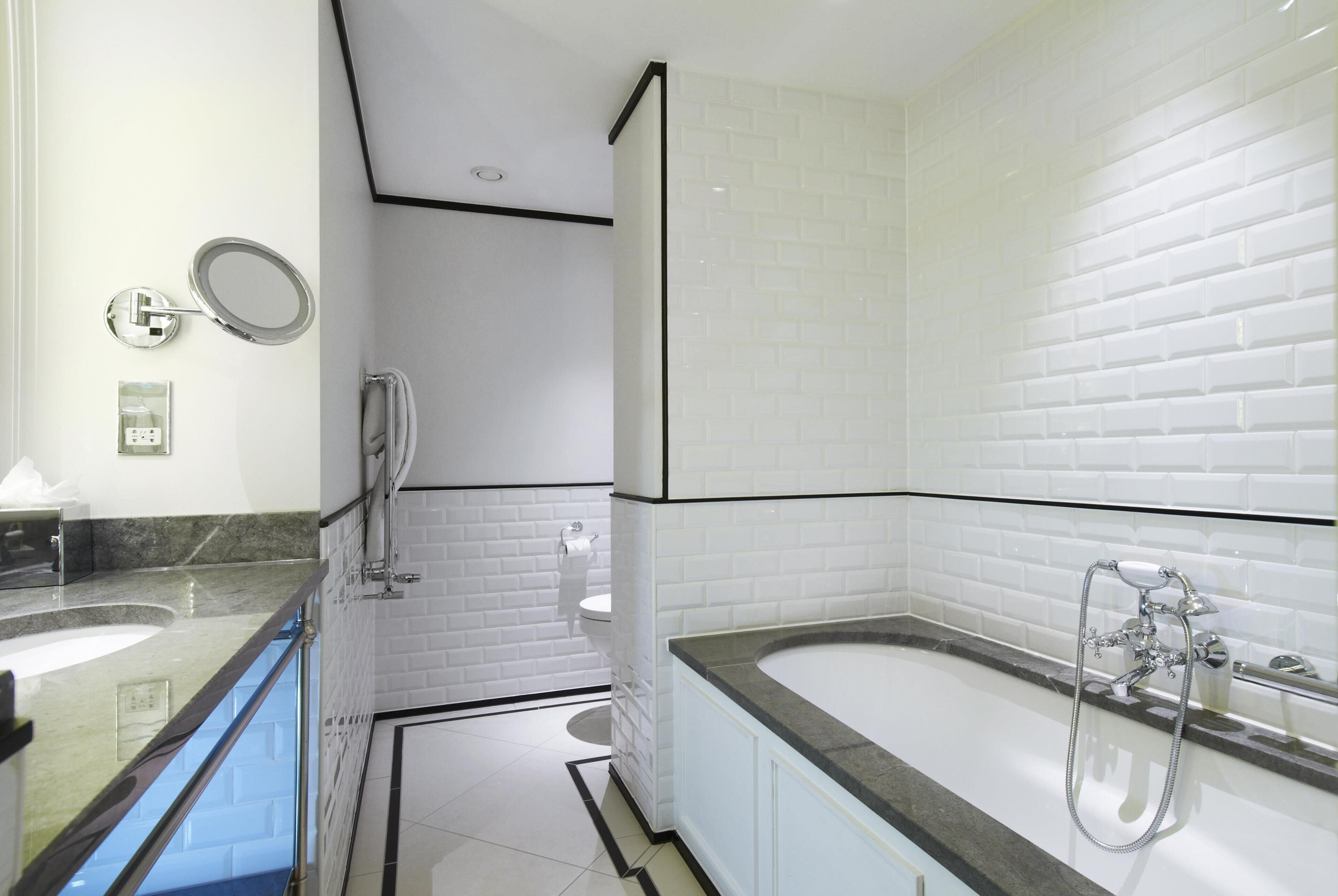 Executive Room, 1 King Bed (Lounge Access)