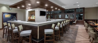 Holiday Inn & Suites Pittsfield-Berkshires by IHG