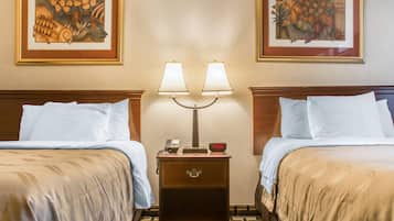 Premium bedding, desk, iron/ironing board, free cots/infant beds
