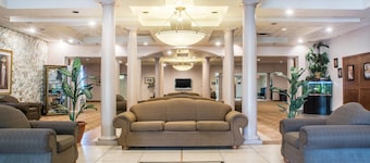 Quality Inn & Suites Palm Island Indoor Waterpark