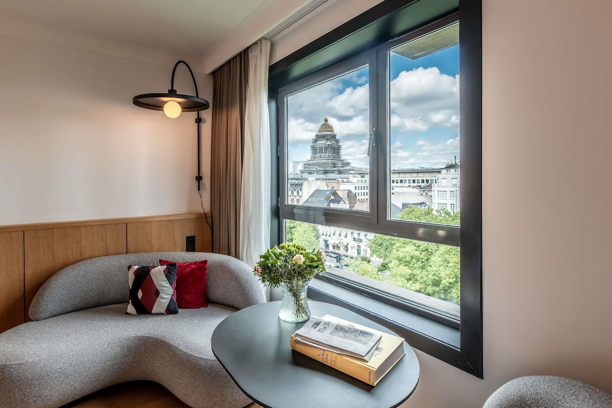 Ropa de cama de alta calidad, cubrecamas y colchones con pillow-top