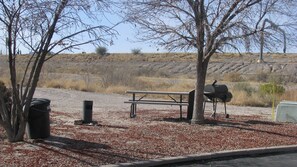 BBQ/picnic area