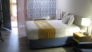 Room, 1 Queen Bed, Accessible, Non Smoking
