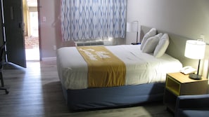 Room, 1 Queen Bed, Accessible, Non Smoking