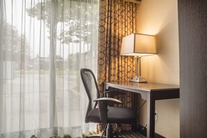 Standard Room, 1 King Bed, Ground Floor | Premium bedding, desk, blackout curtains, iron/ironing board