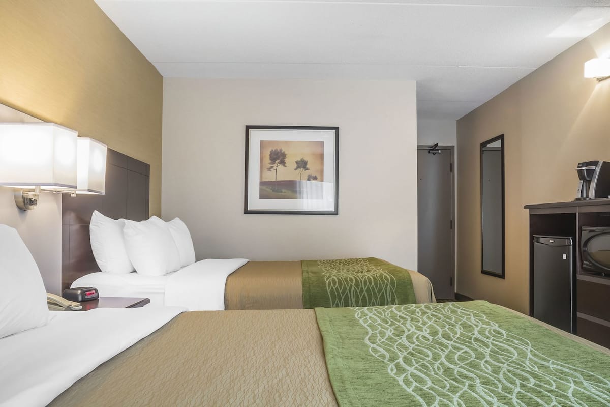 Premium bedding, desk, blackout drapes, iron/ironing board