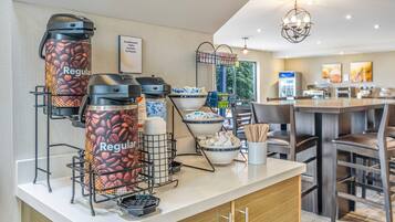 Free daily buffet breakfast