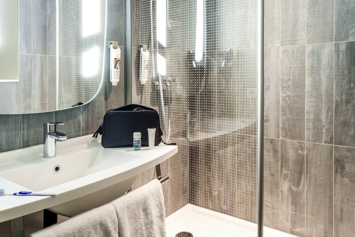 in-room safe, desk, blackout curtains, soundproofing