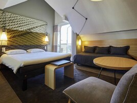 Premium Double Room, 1 Double Bed with Sofa bed, Balcony | In-room safe, desk, blackout drapes, soundproofing