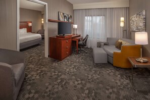 Suite, Multiple Beds, Accessible (Hearing One Bedroom) | Room amenity