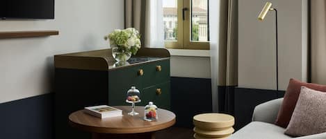 Premium bedding, down duvets, minibar, in-room safe